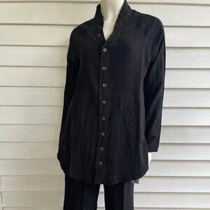 NWT Lulu-B Ladies Black Gauze Raglan Band Collar Button Down Raglan Sleeve Top
